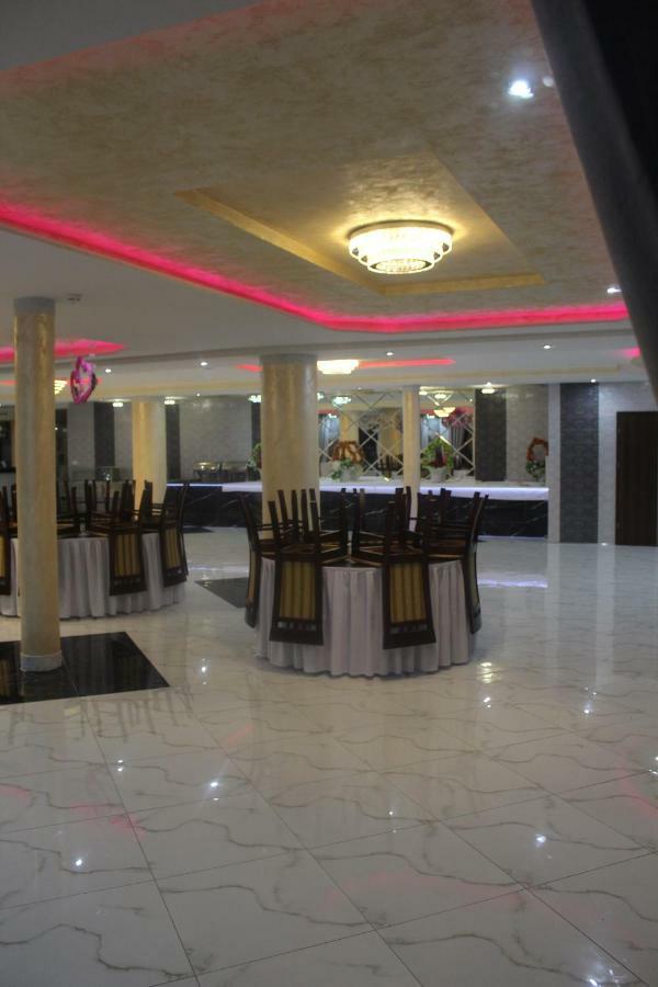 Važec Hotel Chio מראה חיצוני תמונה