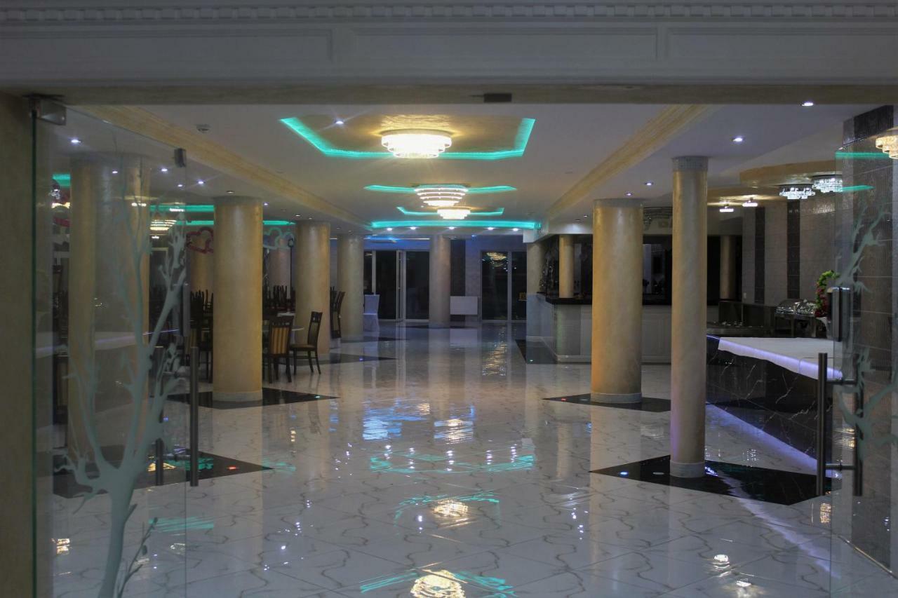 Važec Hotel Chio מראה חיצוני תמונה