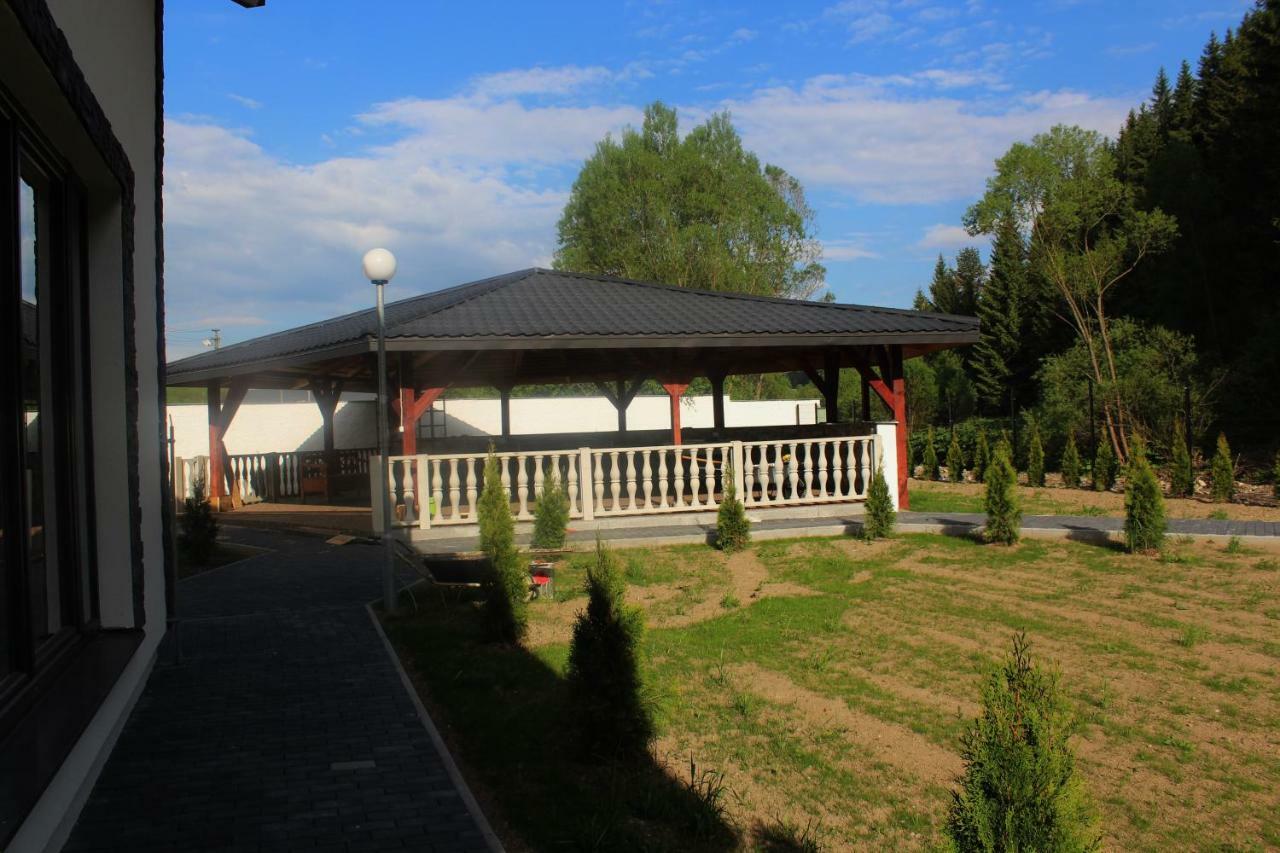 Važec Hotel Chio מראה חיצוני תמונה