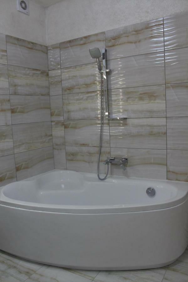 Važec Hotel Chio מראה חיצוני תמונה